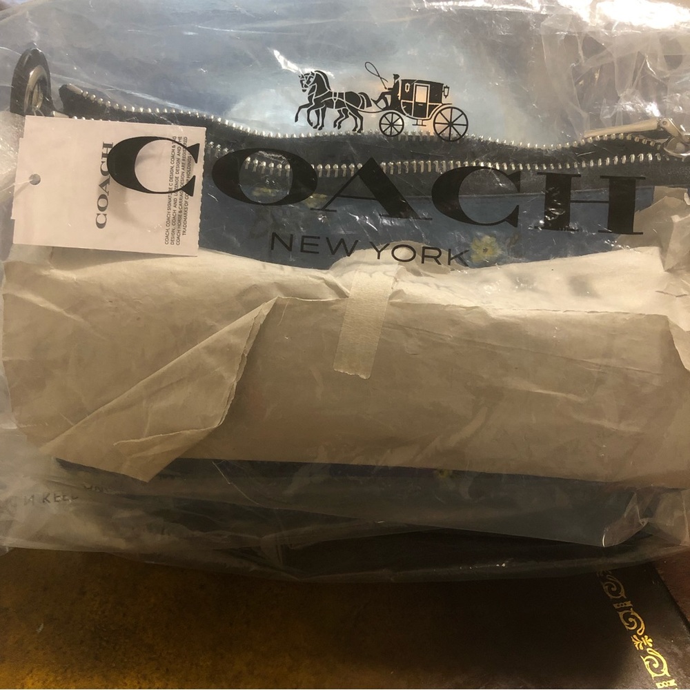 Coach cross body purse
